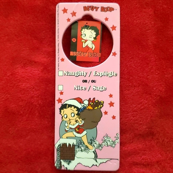 Betty Boop Brand New with tag attached Christmas Door Knocker - Picture 1 of 5